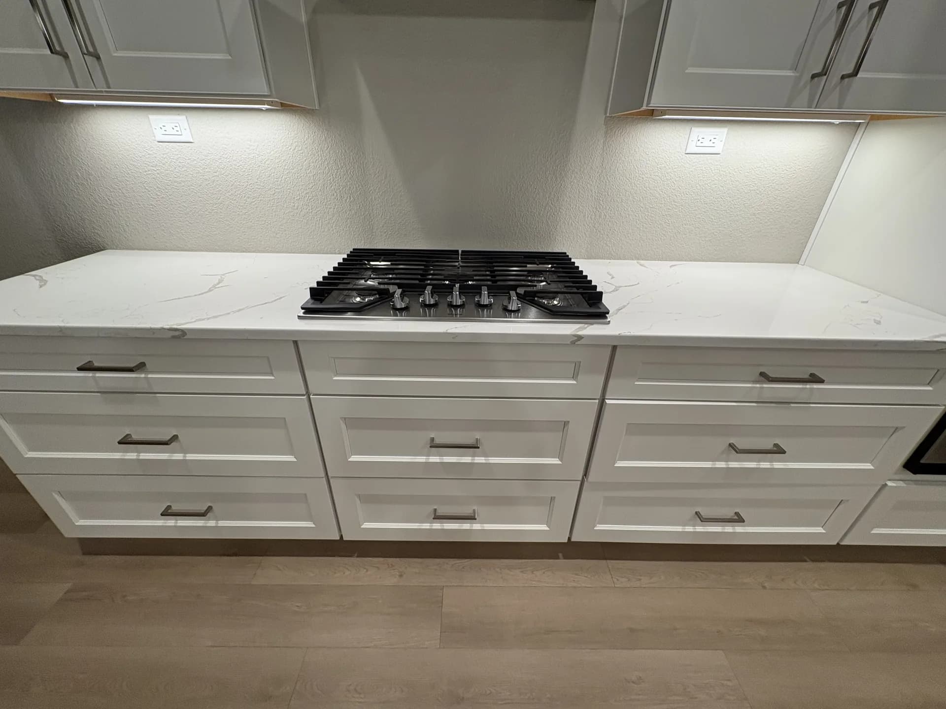 Cooktop, spotless